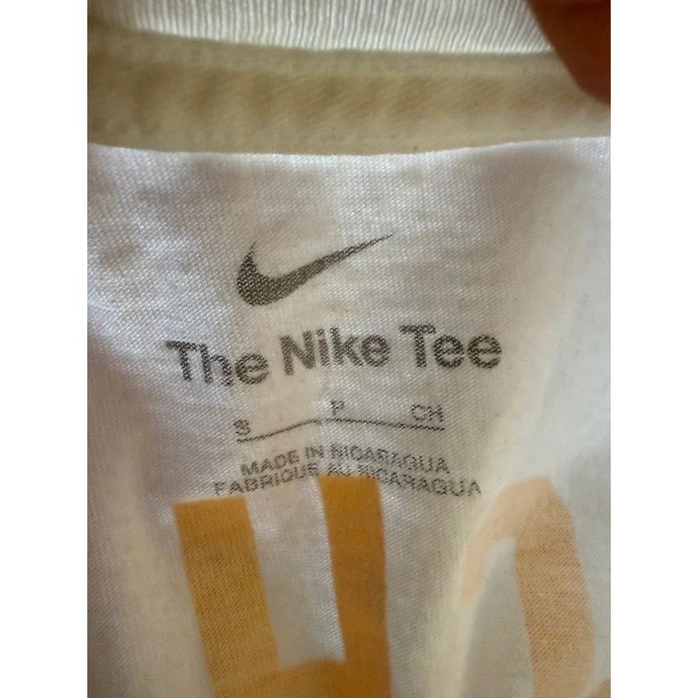 Nike San Diego Padres City Connect Manny Machado 13 T-Shirt Mens Small White